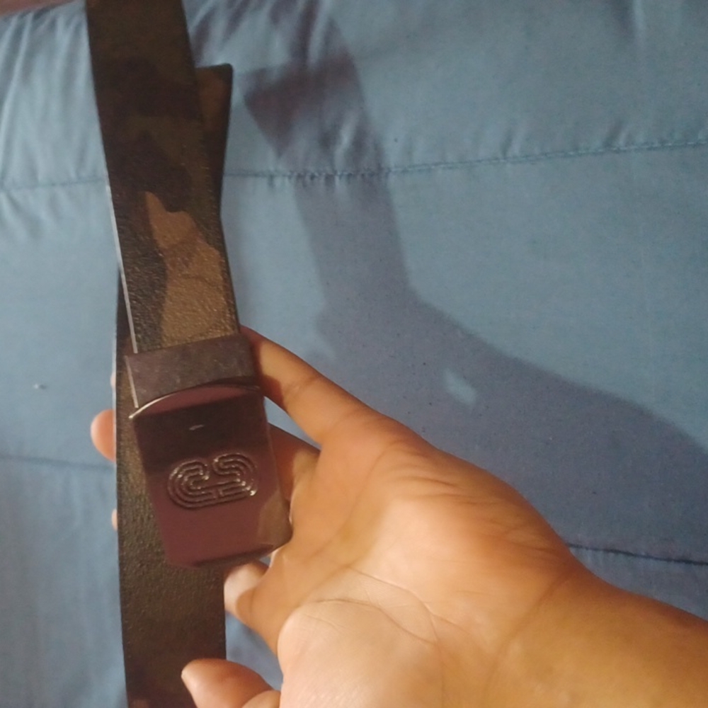 Authentic army fatigue coach belt